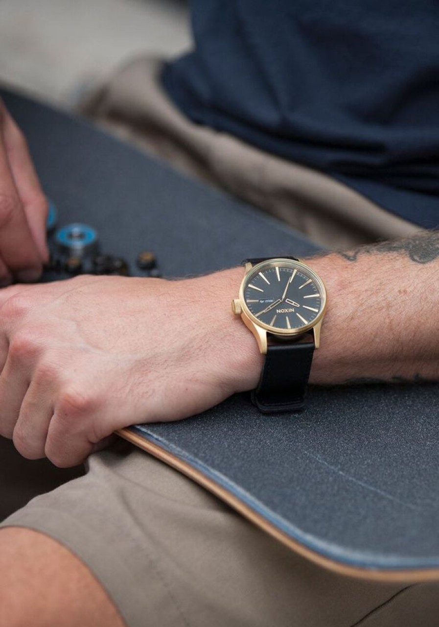 Watches Nixon | Sentry Leather Watch